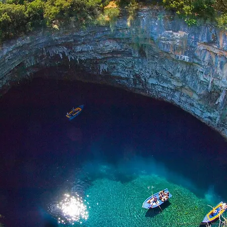 Katerina * أيّا إفيميا